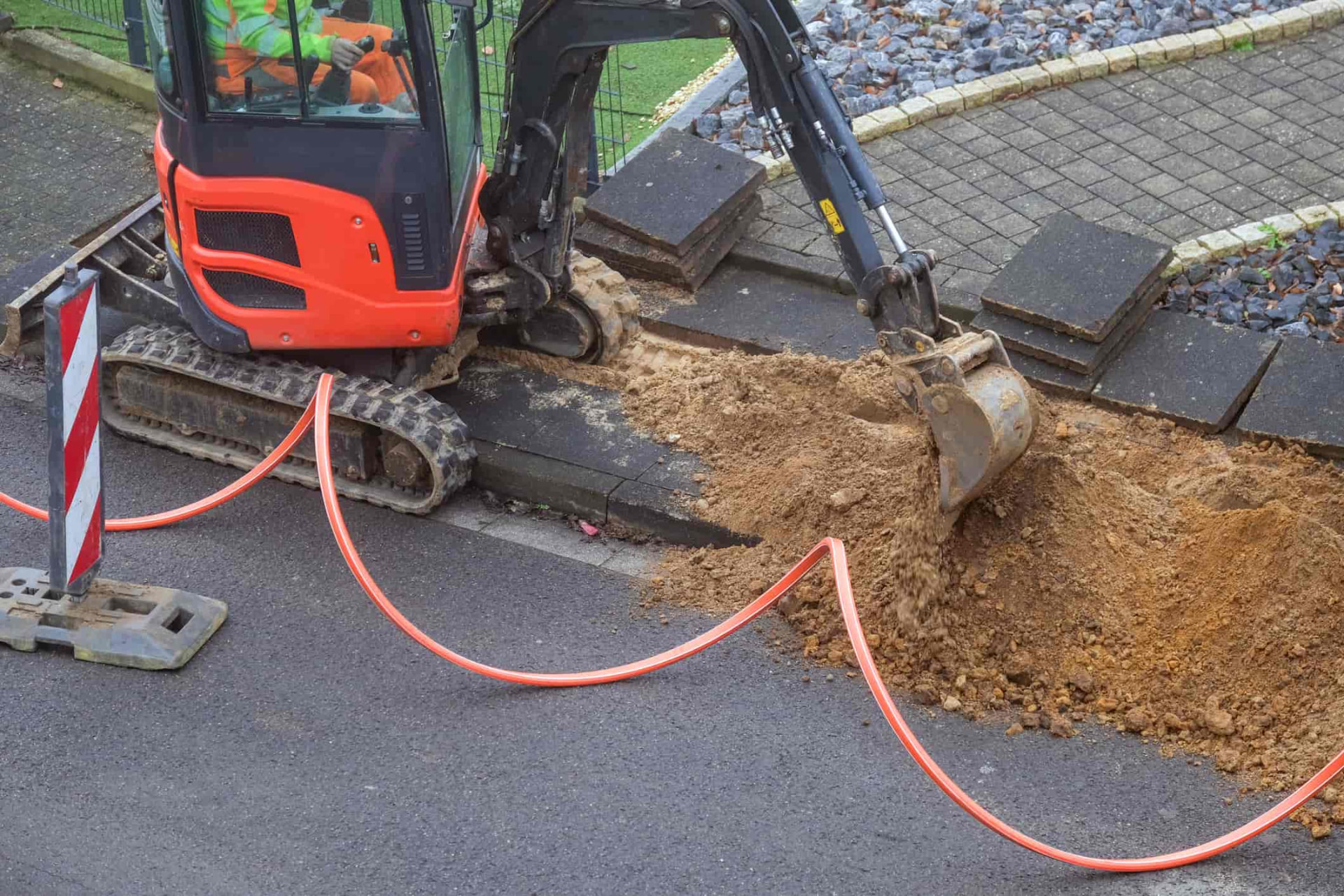 Microtrenching vs Traditional Civils: How Product Selection Affects Reinstatement and Lifecycle Cost
